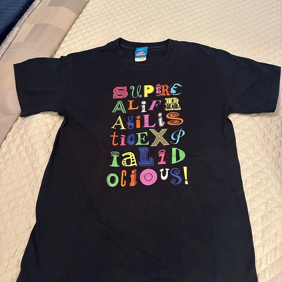 Disney Mary Poppins Supercalifragilisticexpialidocious EUC T Shirt Small - Picture 3 of 9